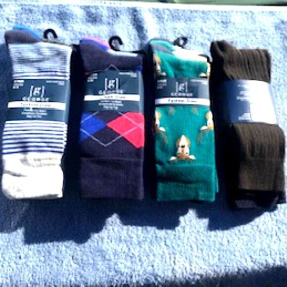 Dress Socks . Size: 6-12 . {12} Pair . {4} Sleeve Bundle . {3} Pair Sleeve - Picture 1 of 9